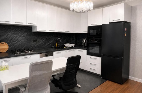 Sector 1 Apartment | Digital Nomad Apartment 2BR - Long-Term Stay