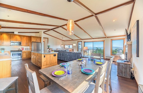 Dillon Beach House | Dillon Beach Retreat! Fun Game Room! Drop Anchor! HtTb~PupOK-Whale Watch