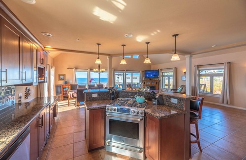 Dillon Beach House | Dillon Beach! Sun, Surf, & Huge Views! HtTb GmRm PupOK WiFi~Tide Pool