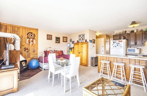 Dillon Condo | Dillon Valley East by Summit County Mountain Retreats