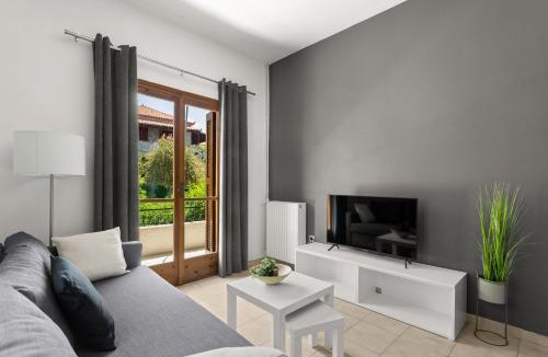 Stoupa House | Dimitra's Studios