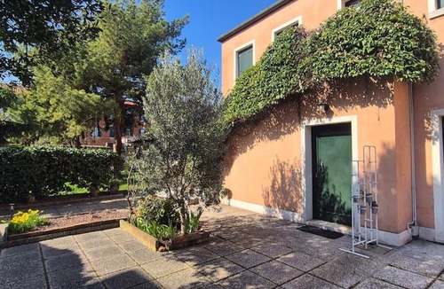 Longa Apartment | Dimora Astolfo 1-2-3