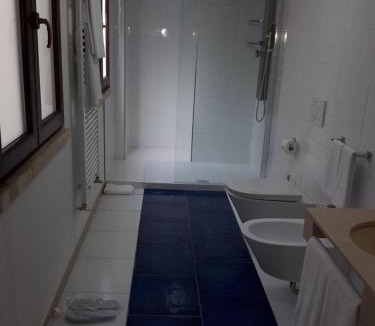 Lecce Historic Center Bed & Breakfast | Dimora Charleston Lecce parcheggio privato in loco gratis