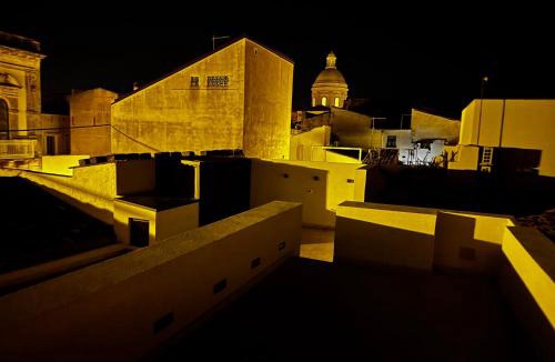 Noto Historic Centre Villa | Dimora Crocefisso