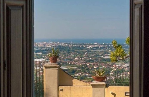 Santa Lucia Villa | Dimora d'epoca, Luxury and Peacefull Private Pool Villa, wide garden, views