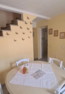 Pontedera Apartment | Dimora Lo Zizzolo - Casa vacanze indipendente vicino Pontedera