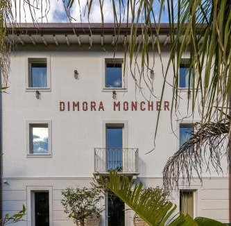Capanne-Prato-Cinquale Bed & Breakfast | Dimora Moncher