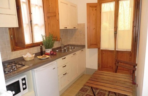 San Frediano Apartment | Dimora Pieri - Corsini Apartment, historic building in the old center with lift and terrace