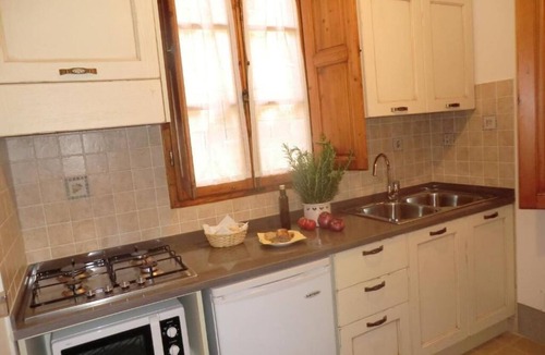 San Frediano Apartment | Dimora Pieri - Corsini Apartment, historic building in the old center with lift and terrace