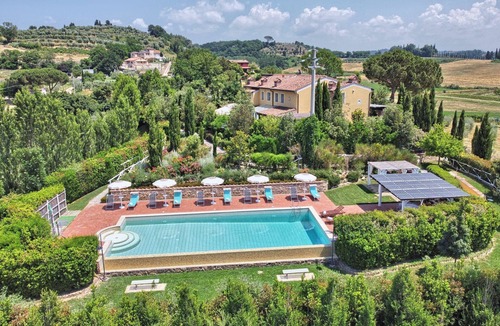 Palaia Villa | Dimora San Jacopo, Amazing villa with p/pool, outdoor Jacuzzi and children playground