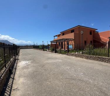 Campofelice di Roccella Apartment | Dimora Solemar-Mareluna village