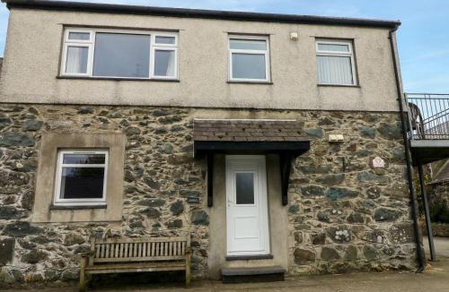 Rhyd-y-clafdy House | Dinas