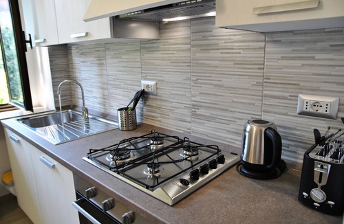 Formia House | Dinky Home Air-conditioned Penthouse With sea View Terrace