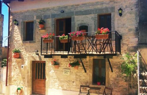 Mires Apartment | Diogenis House
