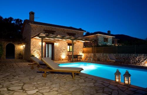 Evgiros Villa | Dioni Villa