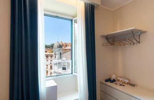 Esquilino House | Dipinto di Blu Termini