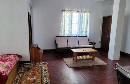 Bomdila House | Dirang Homestay