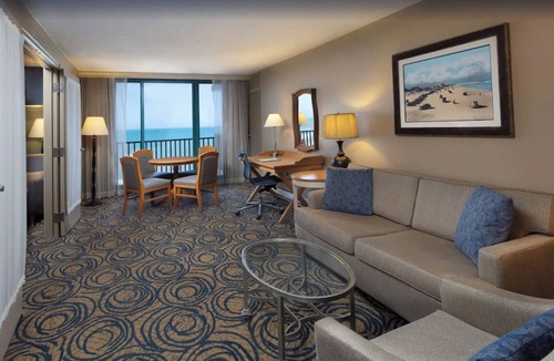 Brush - Stewarts Hotel | Direct Beach Access! City View Unit, Two Pools!