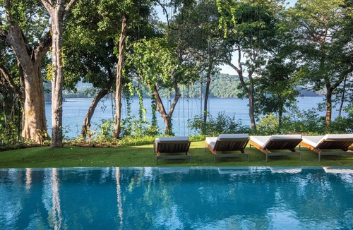 Culebra Villa | Direct Beach Access Gem!