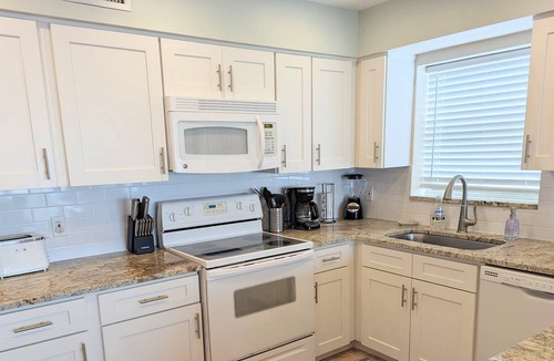 Indian Rocks Beach Condo | Direct Beachfront Condo with Beautiful Gulf View