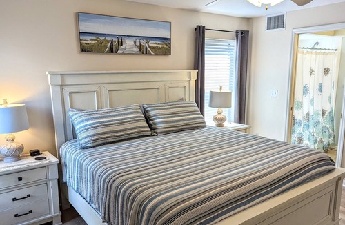 Indian Rocks Beach Condo | Direct Beachfront Condo with Beautiful Gulf View
