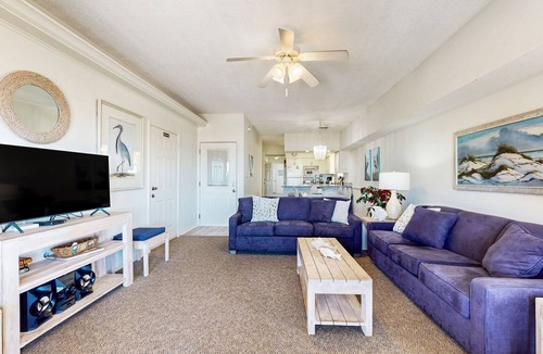 Gulf Shores House | Direct Gulf front duplex near restaurants & several Gulf Shores activities