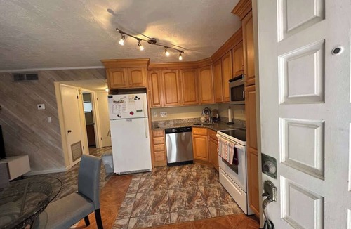Cocoa Beach Condo | Direct Ocean Complex Diplomat 220-7