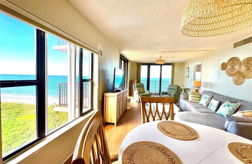 Fort Pierce Shores Condo | Direct oceanfront, corner balcony - amazing views ocean to river! On the beach!