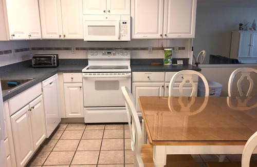 North Ocean City Condo | Direct Oceanfront Condo on 11th Floor with Amazing views of Ocean and Bay