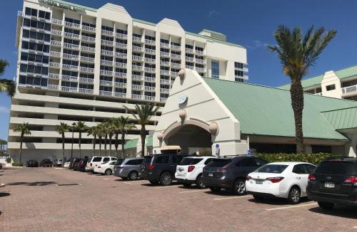 Ortona Park Resort | Direct oceanfront, fantastic ocean view, separate bedroom ! - Pools open !