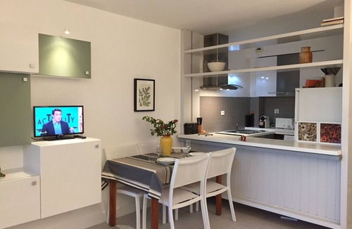 Capbreton Apartment | <- DIRECT on this BEACH, bright; SEA VIEW. T2 * 42m2 + TERRACE + WIFI garage