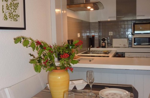 Capbreton Apartment | <- DIRECT on this BEACH, bright; SEA VIEW. T2 * 42m2 + TERRACE + WIFI garage