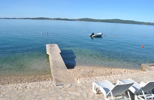 Bibinje Villa | Direct Seafront Villa