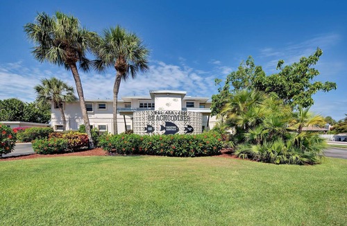 Golden Beach Condo | Directly on the Gulf - Unit 16 - 1 Bedroom - Second Floor - Sleeps 4
