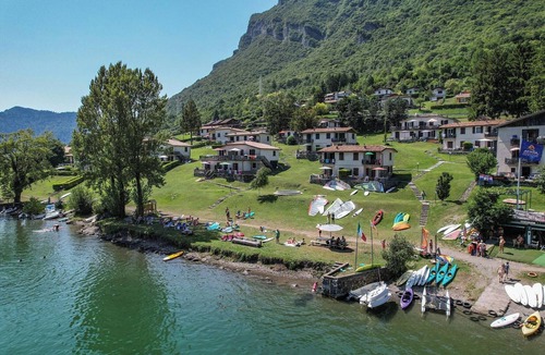 Idro Apartment | Directly on the lake with panoramic views