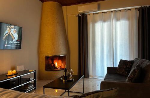 Dirfys-Messapia House | Dirfys House
