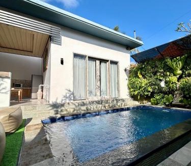 Penestanan Villa | Dirna house - Peaceful Escape with pool in Ubud Area