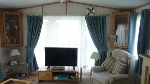 Skegness House | Disabled access C10 Millfields caravan park 2 bedrooms lead person must be over 30