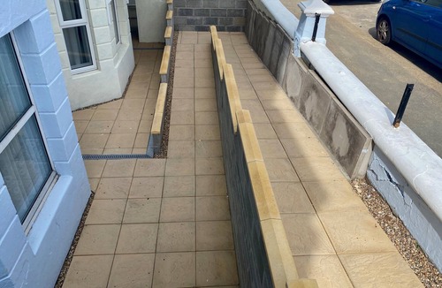 Bridlington Old Town Apartment | Disabled friendly 3 bedroom sea front apartment