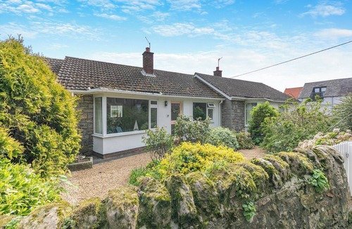 Beadnell Cottage | Discover coastal comfort with your perfect retreat in the heart of Beadnell.
