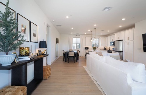Sonoran Foothills Condo | Discover Desert Luxury: Stunning 2-Bedroom, 2-Bath Condo, Pool, Dog Park & MORE