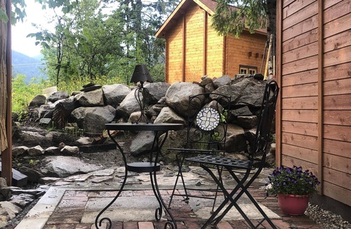 Nelson Cabin | Discover Funky Bunky: Your Rustic Retreat 5 Min from Nelson