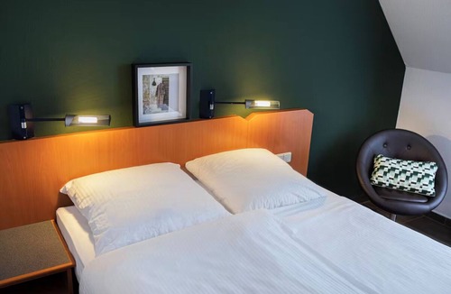 Heppenheim Hotel | Discover History with a Comfortable Stay in Central Heppenheim | Pet-Friendly