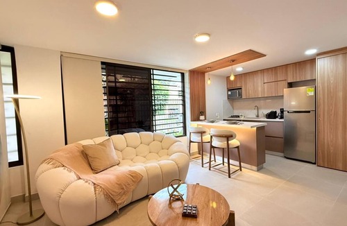 Cali Apartment | Discover modern and stylish apt in Limonar