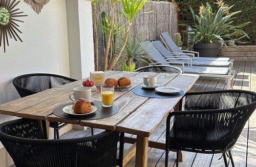 Saint-Tropez Apartment | DISCOVER REFINEMENT AND COMFORT IN THIS APARTMENT IN SAINT TROPEZ