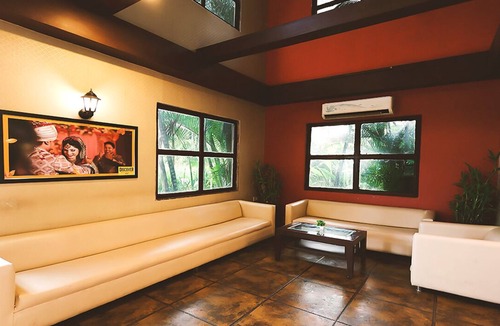 Neral Hotel | Discover Resorts