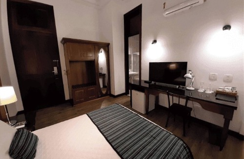 Matriz Hotel | Discover Romance at Curitiba’s 1917 Boutique Treasure with Luxury Double Suite
