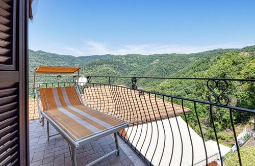 Montedivalli House | Discover this cosy holiday home in Montedivalli for your next holiday in Italy.