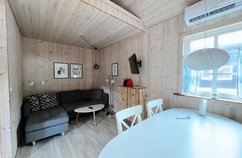Vagur House | Discover this Well-Appointed Cottage Cottage D