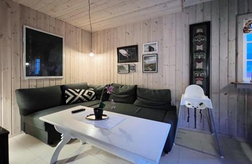 Vagur House | Discover this Well-Appointed Cottage H